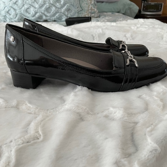 LifeStride - Soft System Active Arch Loafers - 10 - Picture 3 of 5